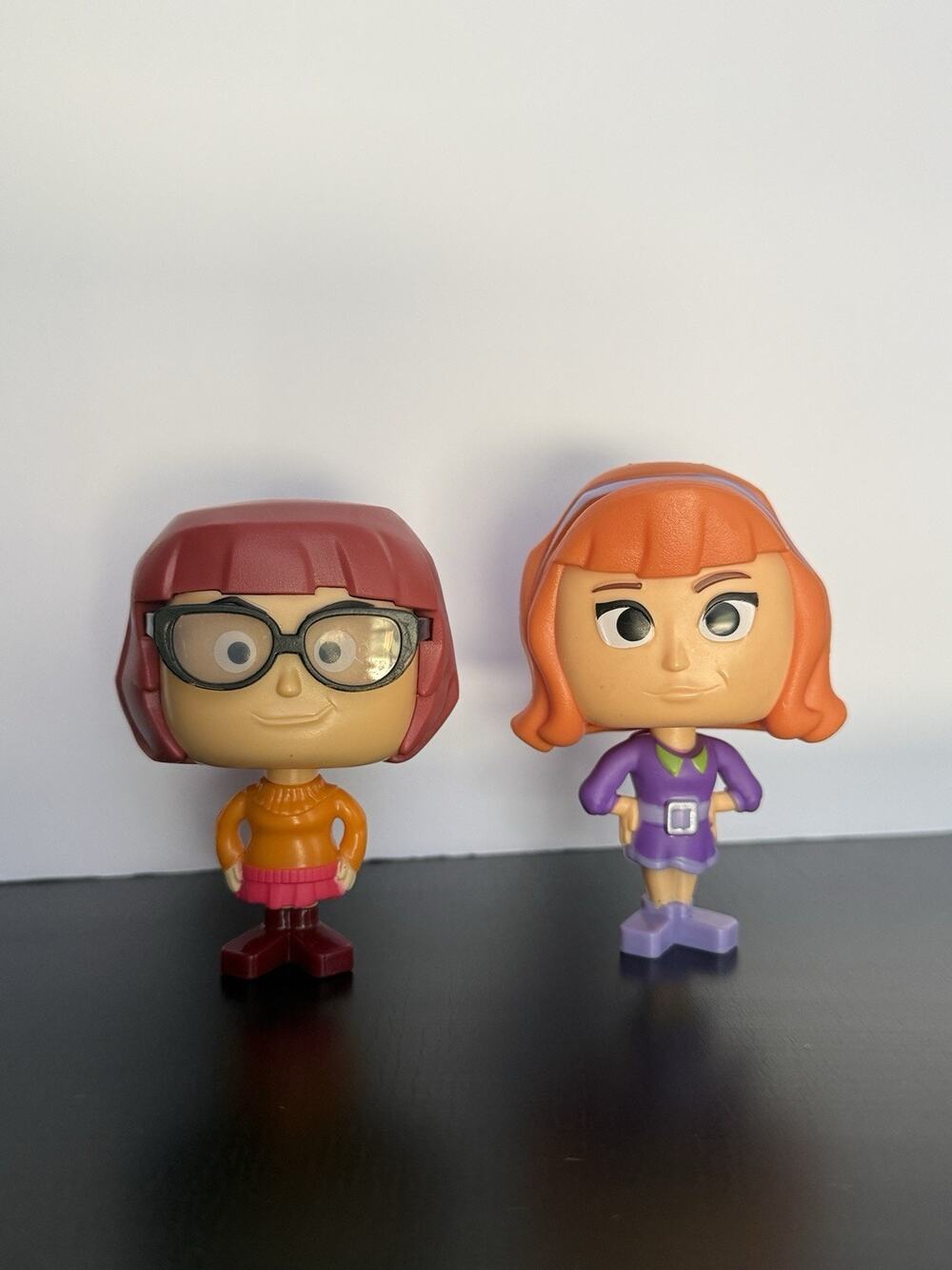 Mini Scooby-Doo Bobbleheads – Velma & Daphne – Nostalgic TV Icons
